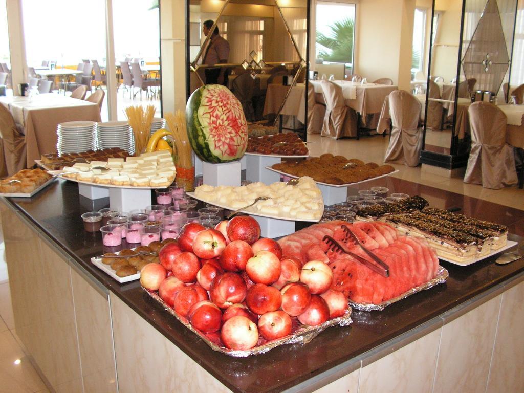 Ayvalı Amphora Hotel מראה חיצוני תמונה