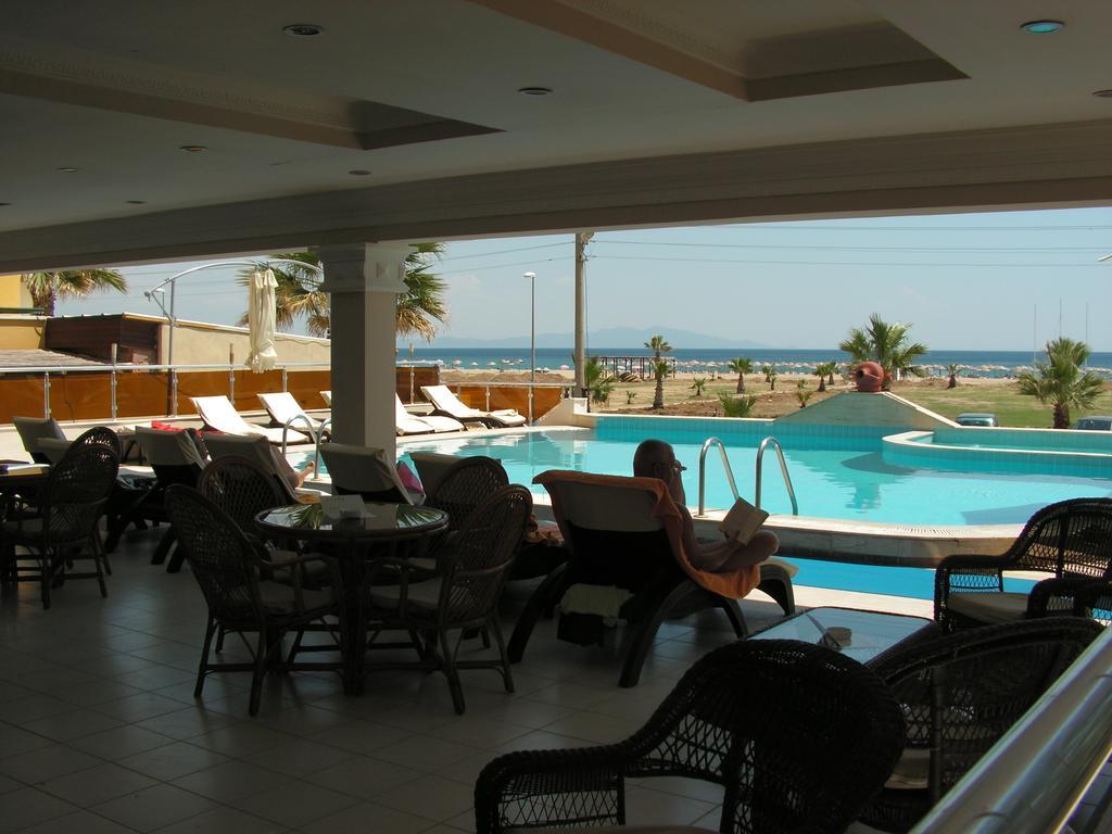 Ayvalı Amphora Hotel מראה חיצוני תמונה