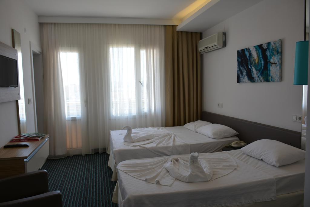 Ayvalı Amphora Hotel מראה חיצוני תמונה