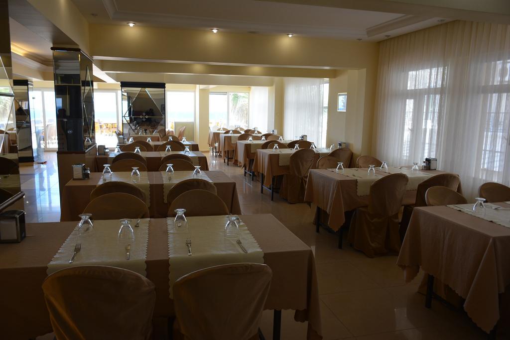 Ayvalı Amphora Hotel מראה חיצוני תמונה