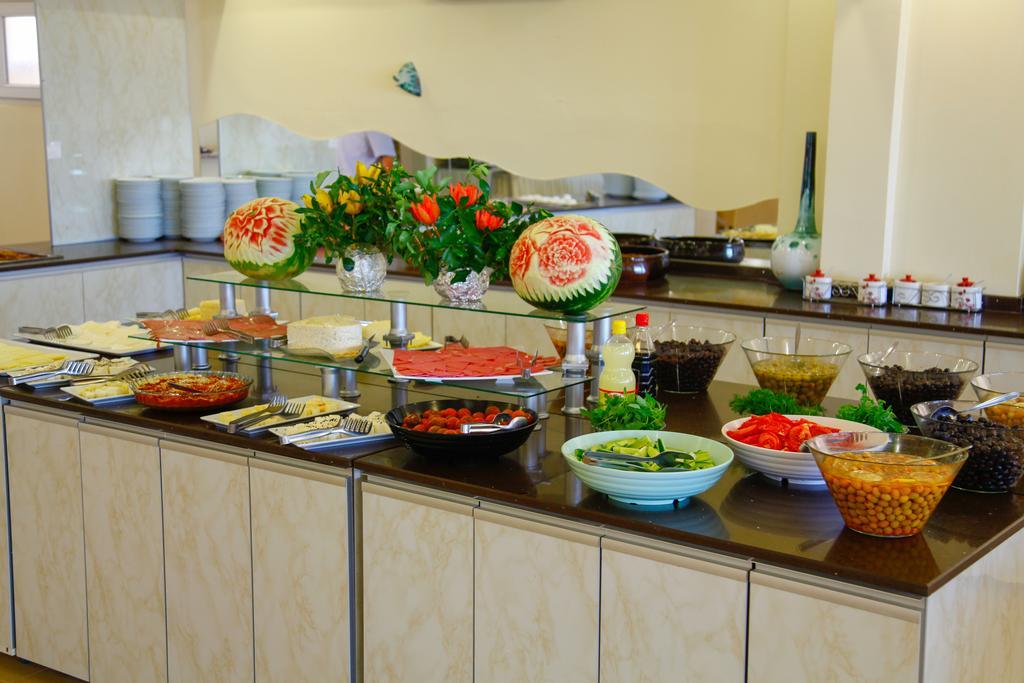 Ayvalı Amphora Hotel מראה חיצוני תמונה