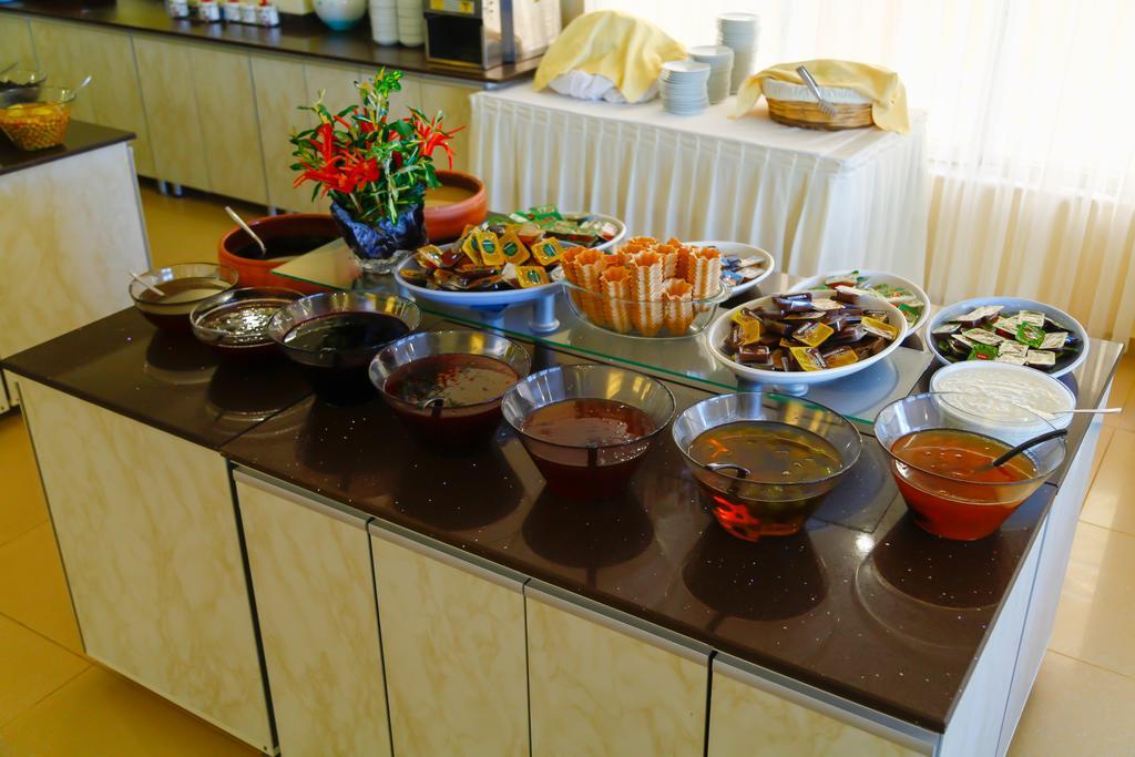 Ayvalı Amphora Hotel מראה חיצוני תמונה